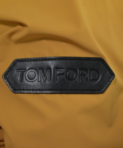 TOM FORD（トムフォード）ダウンジャケット/ダウンベスト 黄 サイズ:48(L位) メンズ/2200639967035
