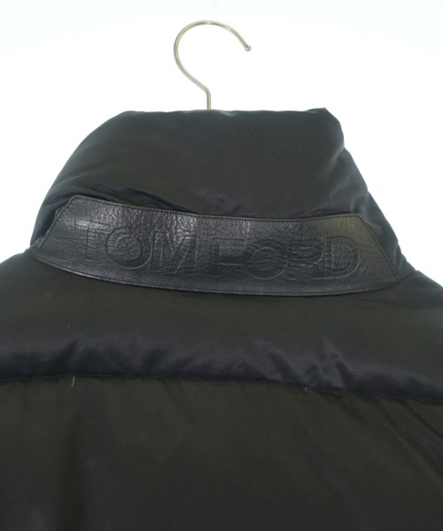 TOM FORD（トムフォード）ダウンジャケット/ダウンベスト 黒 サイズ:54(XXL位) メンズ/2200621296013