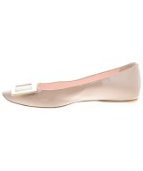 Roger Vivier（ロジェヴィヴィエ）パンプス ベージュ サイズ:EU37(23.5cm位) レディース/2200637970075