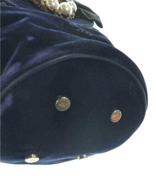 Roger Vivier（ロジェヴィヴィエ）バックパック・リュック 紺 サイズ:- レディース/2200640452032