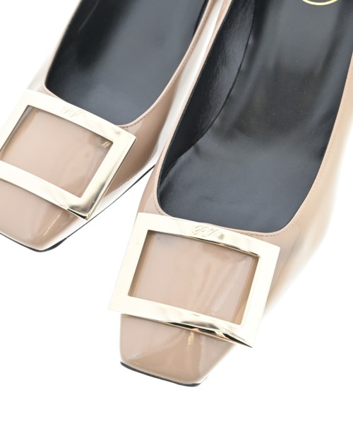Roger Vivier（ロジェヴィヴィエ）パンプス ベージュ サイズ:EU40 1/2(27cm位) レディース/2200609286081