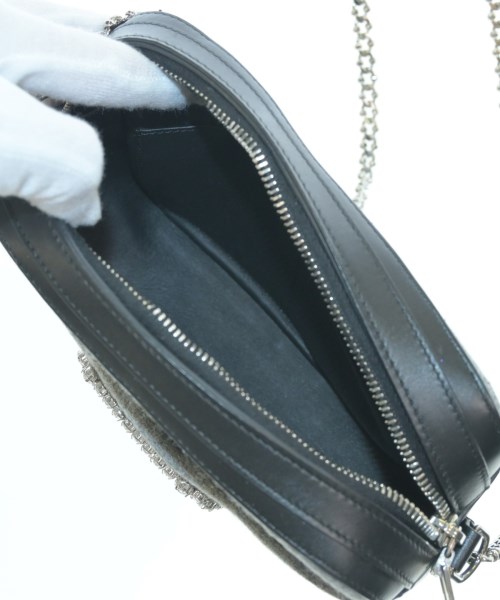 Roger Vivier（ロジェヴィヴィエ）ショルダーバッグ グレー サイズ:- レディース/2200672932106
