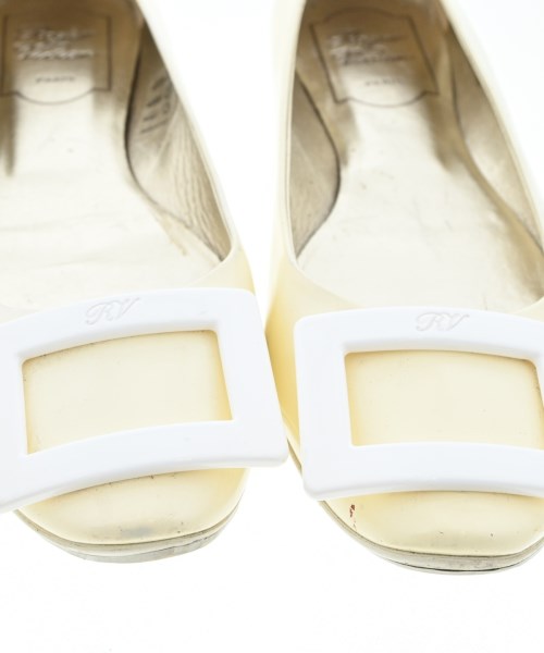 Roger Vivier（ロジェヴィヴィエ）パンプス 白 サイズ:EU36 1/2(23cm位) レディース/2200693874553