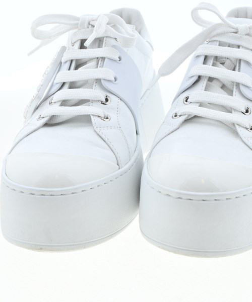 Roger Vivier（ロジェヴィヴィエ）スニーカー 白 サイズ:EU38(24.5cm位) レディース/2200713954227