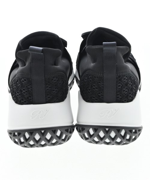 Roger Vivier（ロジェヴィヴィエ）スニーカー 黒 サイズ:EU37(23.5cm位) レディース/2200710780225