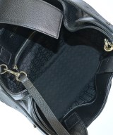 Roger Vivier（ロジェヴィヴィエ）ハンドバッグ 黒 サイズ:- レディース/2200703478108