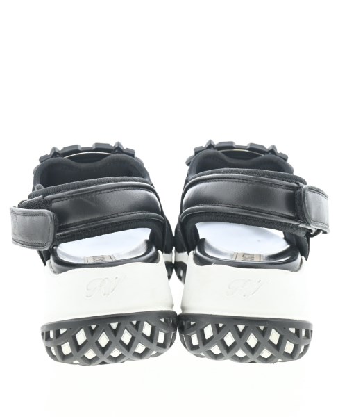 Roger Vivier（ロジェヴィヴィエ）サンダル 黒 サイズ:EU36(22.5cm位) レディース/2200666469427