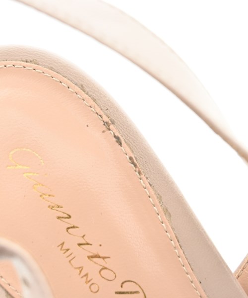 Gianvito Rossi（ジャンヴィトロッシ）パンプス ベージュ サイズ:EU36(22.5cm位) レディース/2200648829065