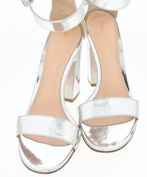 Gianvito Rossi（ジャンヴィトロッシ）サンダル シルバー サイズ:EU37(23.5cm位) レディース/2200705591089