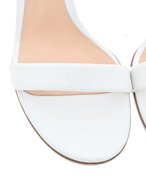 Gianvito Rossi（ジャンヴィトロッシ）サンダル 白 サイズ:EU38 1/2(25cm位) レディース/2200662056263