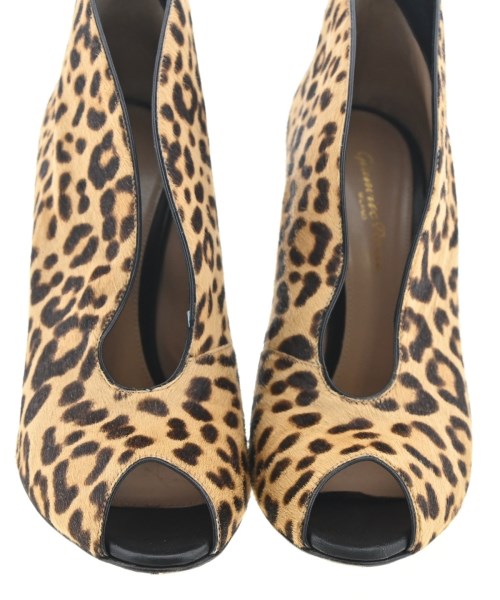 Gianvito Rossi（ジャンヴィトロッシ）ブーツ ベージュ サイズ:EU37 1/2(24cm位) レディース/2200667137783