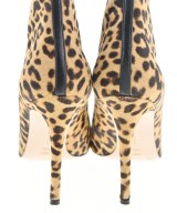 Gianvito Rossi（ジャンヴィトロッシ）ブーツ ベージュ サイズ:EU37 1/2(24cm位) レディース/2200667137783