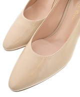 Gianvito Rossi（ジャンヴィトロッシ）パンプス ベージュ サイズ:EU35 1/2(22cm位) レディース/2200716281023