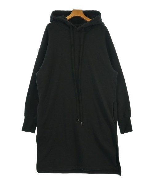 アルビーノ(ALBINO)のALBINO パーカー