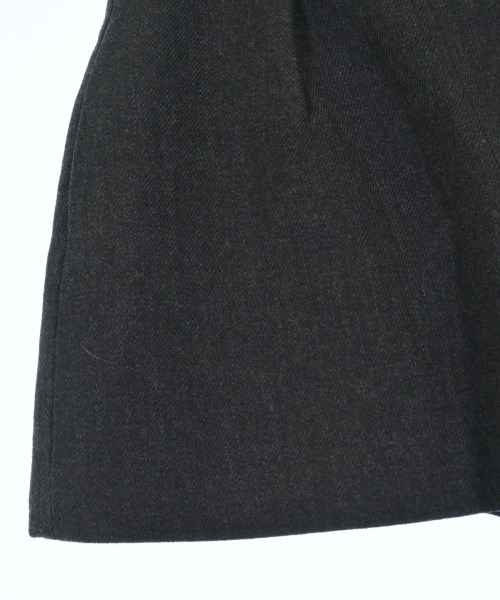 CARVEN（カルヴェン）ショートパンツ グレー サイズ:36(XS位) レディース/2200620635028