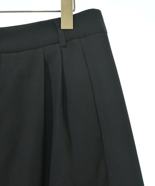 SAINT LAURENT PARIS（サンローランパリ）スラックス 黒 サイズ:38(M位) レディース/2200636215030