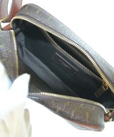 SAINT LAURENT PARIS（サンローランパリ）ショルダーバッグ 茶 サイズ:- メンズ/2200711613225