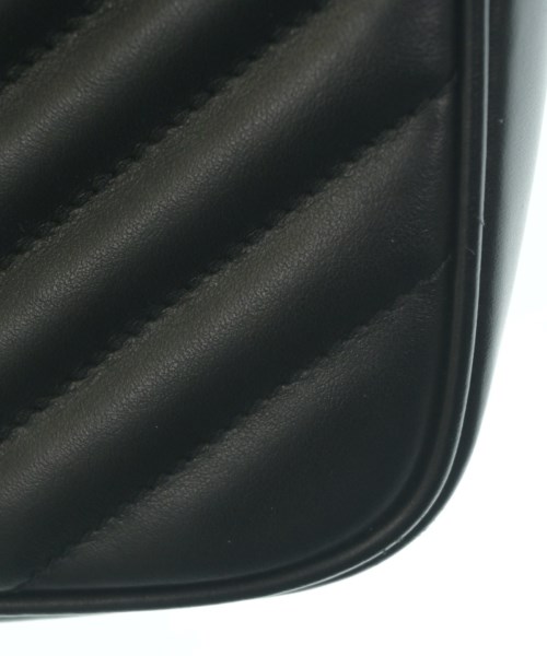 SAINT LAURENT PARIS（サンローランパリ）ショルダーバッグ 黒 サイズ:- レディース/2200636461192