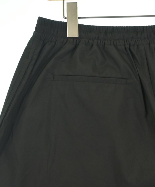 SAINT LAURENT PARIS（サンローランパリ）ショートパンツ 黒 サイズ:46(M位) メンズ/2200708685037