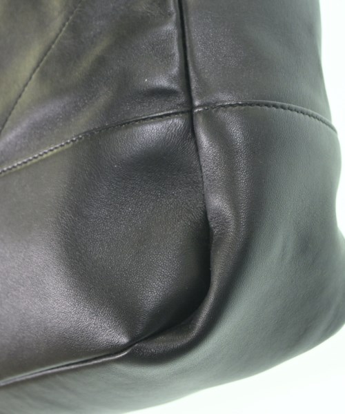 SAINT LAURENT PARIS（サンローランパリ）トートバッグ 黒 サイズ:- レディース/2200670230310