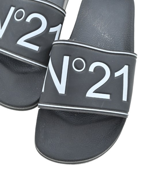 Nﾟ 21（ヌメロヴェントゥーノ）サンダル 黒 サイズ:EU42(27cm位) メンズ/2200638597059