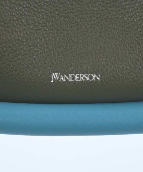 JW Anderson（ジェイダブリューアンダーソン）ショルダーバッグ カーキ サイズ:- レディース/2200614260236