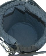 JW Anderson（ジェイダブリューアンダーソン）ショルダーバッグ 黒 サイズ:- レディース/2200630145029