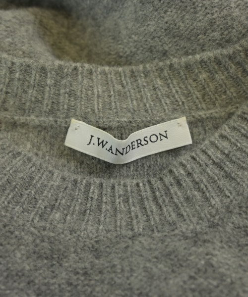 JW Anderson（ジェイダブリューアンダーソン）ニット・セーター グレー サイズ:S レディース/2200614291025