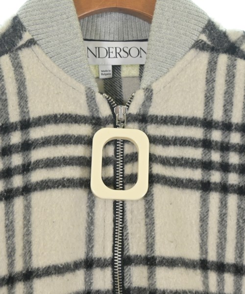 JW Anderson（ジェイダブリューアンダーソン）その他 白 サイズ:L メンズ/2200654849033