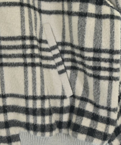 JW Anderson（ジェイダブリューアンダーソン）その他 白 サイズ:L メンズ/2200654849033