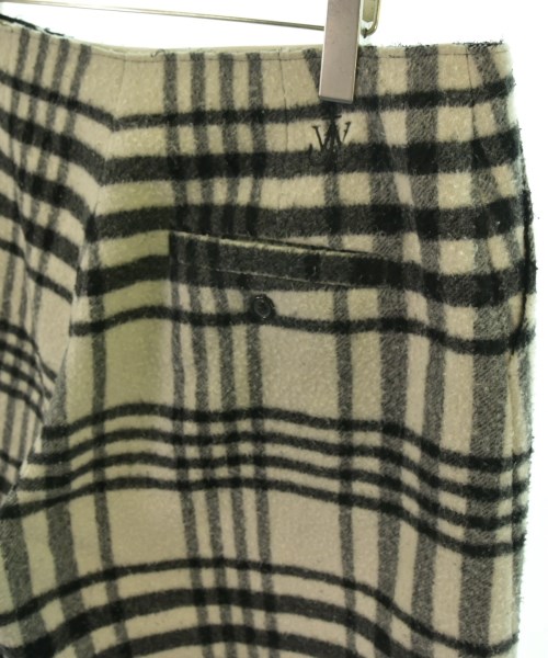 JW Anderson（ジェイダブリューアンダーソン）ショートパンツ 白 サイズ:L メンズ/2200649900176