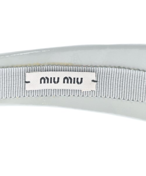 Miu Miu（ミュウミュウ）ヘアアクセサリー グレー サイズ:- レディース/2200635546357