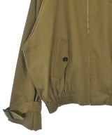 Miu Miu（ミュウミュウ）その他 カーキ サイズ:38(S位) レディース/2200639598130