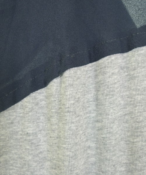 Miu Miu（ミュウミュウ）Tシャツ・カットソー グレー サイズ:XS レディース/2200644058025