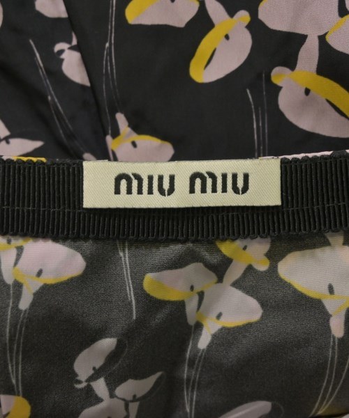 Miu Miu（ミュウミュウ）ミニスカート 黒 サイズ:40(M位) レディース/2200634060540