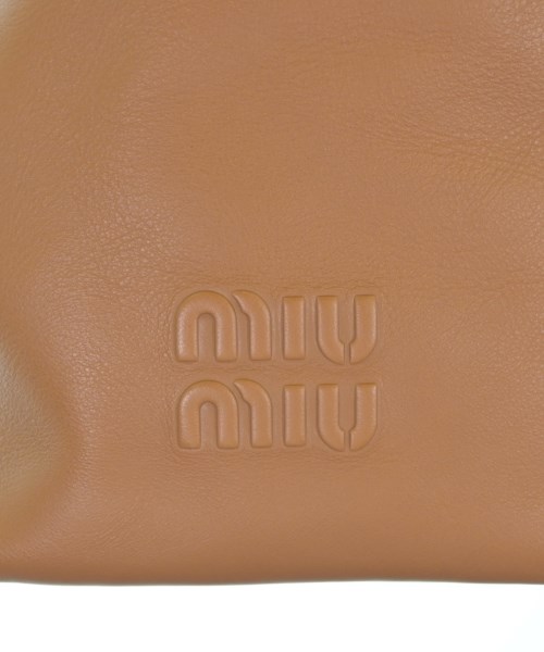 Miu Miu（ミュウミュウ）ショルダーバッグ 茶 サイズ:- レディース/2200622402451