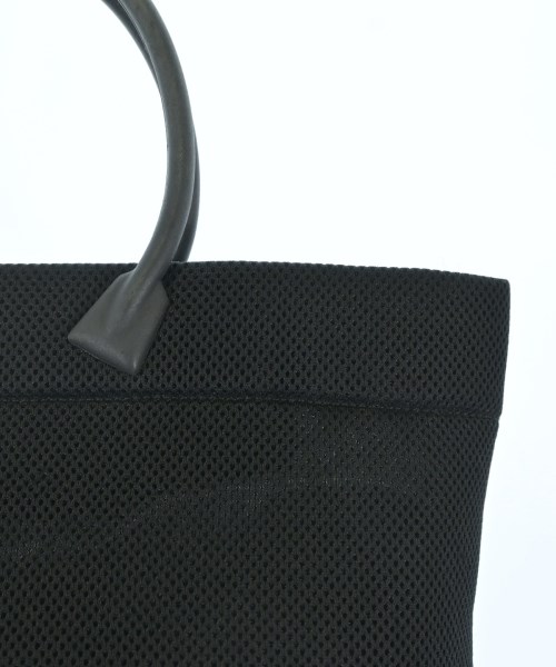 Miu Miu（ミュウミュウ）トートバッグ 黒 サイズ:- レディース/2200624817185