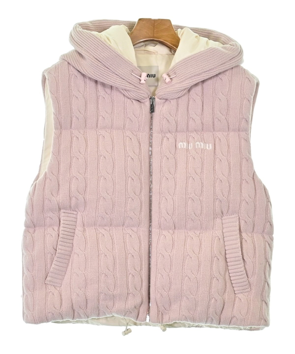 Miu Miu（ミュウミュウ）ダウンジャケット/ダウンベスト ピンク サイズ