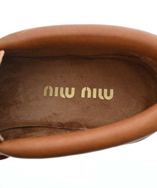 Miu Miu（ミュウミュウ）その他 ベージュ サイズ:EU37 1/2(24cm位) レディース/2200626950156