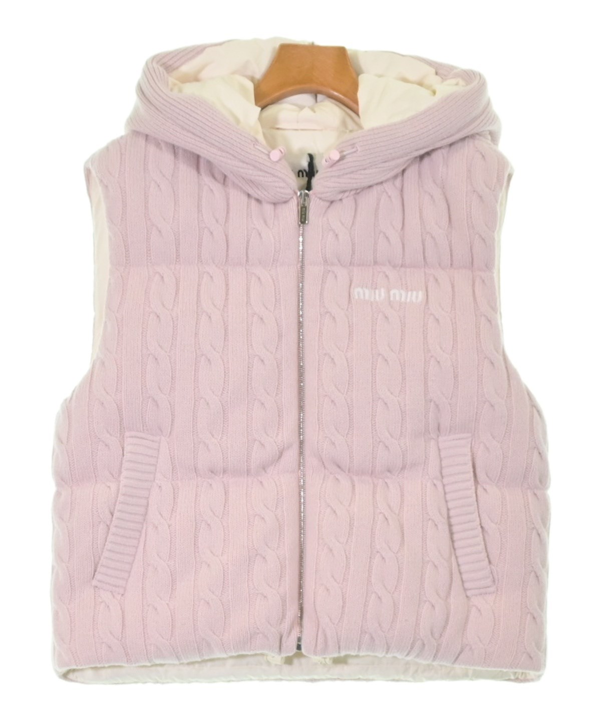 Miu Miu（ミュウミュウ）ダウンジャケット/ダウンベスト ピンク サイズ