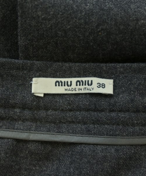 Miu Miu（ミュウミュウ）ひざ丈スカート グレー サイズ:38(S位) レディース/2200630643105