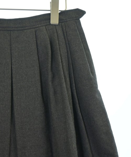 Miu Miu（ミュウミュウ）ひざ丈スカート グレー サイズ:38(S位) レディース/2200630643105