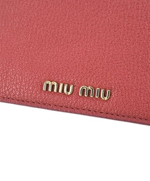 Miu Miu（ミュウミュウ）財布・コインケース 赤 サイズ:- レディース/2200611770011