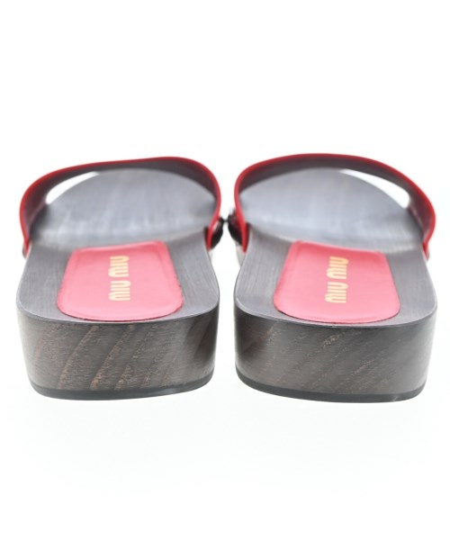 Miu Miu（ミュウミュウ）サンダル 赤 サイズ:EU38(24.5cm位) レディース/2200615061023