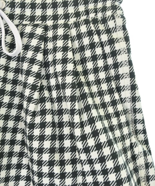 Miu Miu（ミュウミュウ）ショートパンツ 白 サイズ:36(XS位) レディース/2200620662079