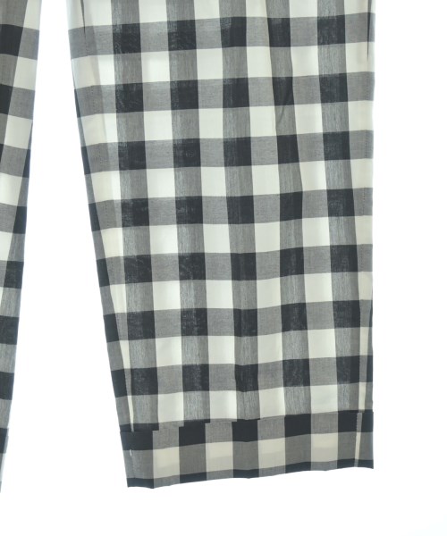 Miu Miu（ミュウミュウ）その他 黒 サイズ:40(M位) レディース/2200671269142