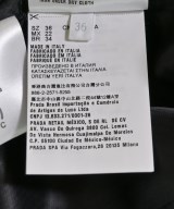 Miu Miu（ミュウミュウ）カジュアルジャケット ベージュ サイズ:36(XS位) レディース/2200680961136
