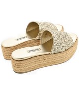 Miu Miu（ミュウミュウ）サンダル ゴールド サイズ:EU36(22.5cm位) レディース/2200693973041