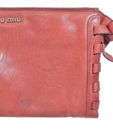 Miu Miu（ミュウミュウ）クラッチバッグ 赤 サイズ:- レディース/2200698380165