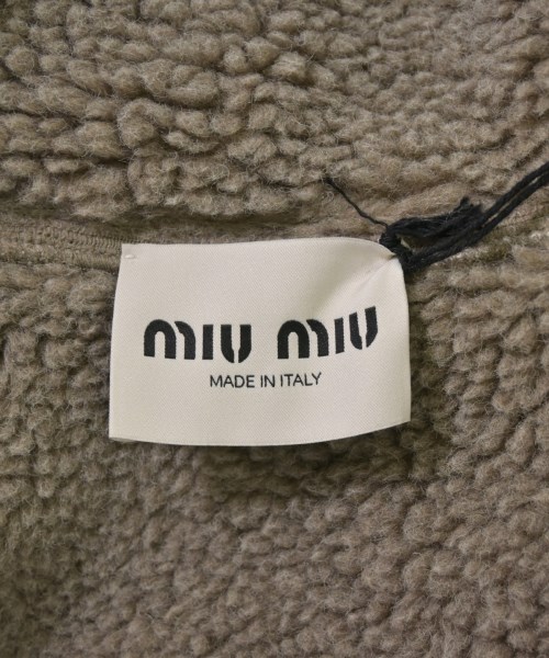 Miu Miu（ミュウミュウ）その他 ベージュ サイズ:42(M位) レディース/2200700604029